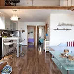 2 Bedroom Gorgeous In Appartamento