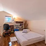 Appartamento 2 Bedroom Gorgeous In