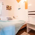 2 Bedroom Gorgeous In