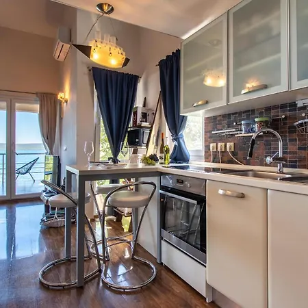 Amazing In Apartman Dobropoljana