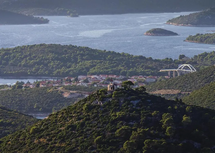 Amazing In Dobropoljana