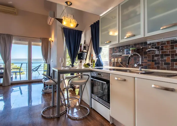 Amazing In Appartement Dobropoljana